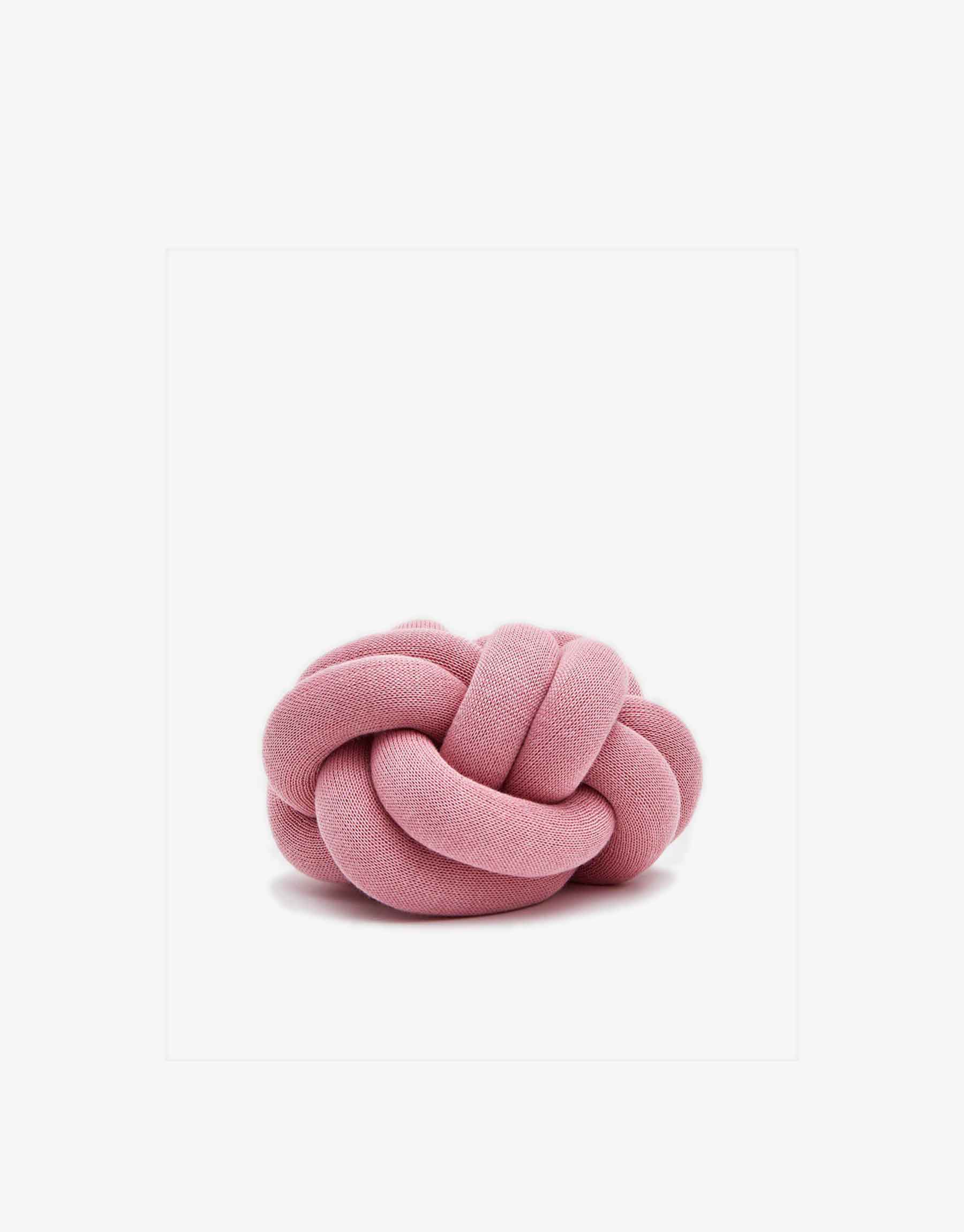 Knot Cushion